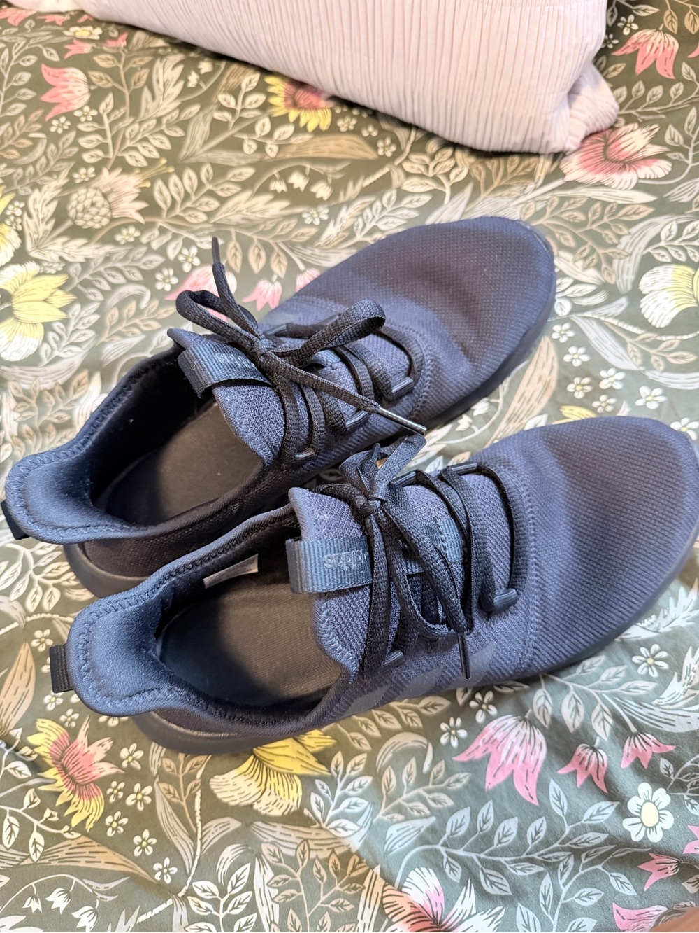 adidas Women’s Cloudfoam Sneakers - Picture 2 of 4